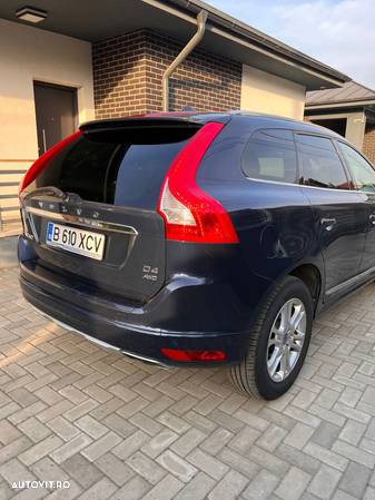 Volvo XC 60 D4AWD Momentum - 22