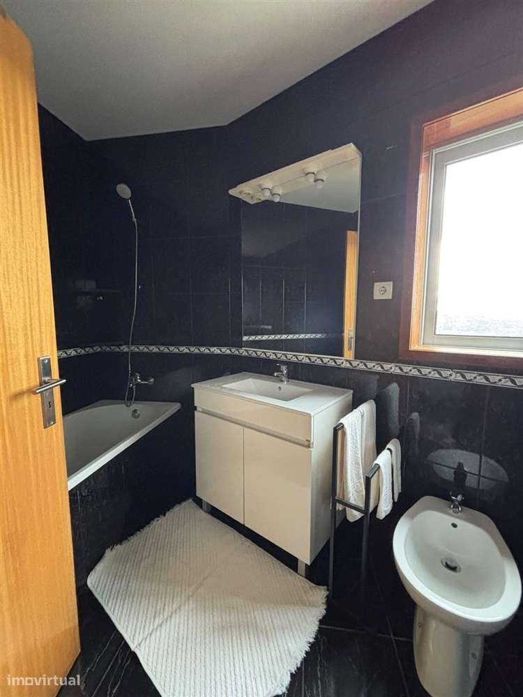 Apartamento T2 Venda em Canelas,Penafiel-39