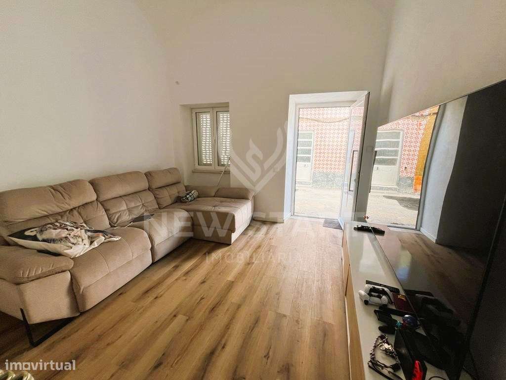 Moradia tradicional com terraço na baixa de Olhão - Grande imagem: 4/8