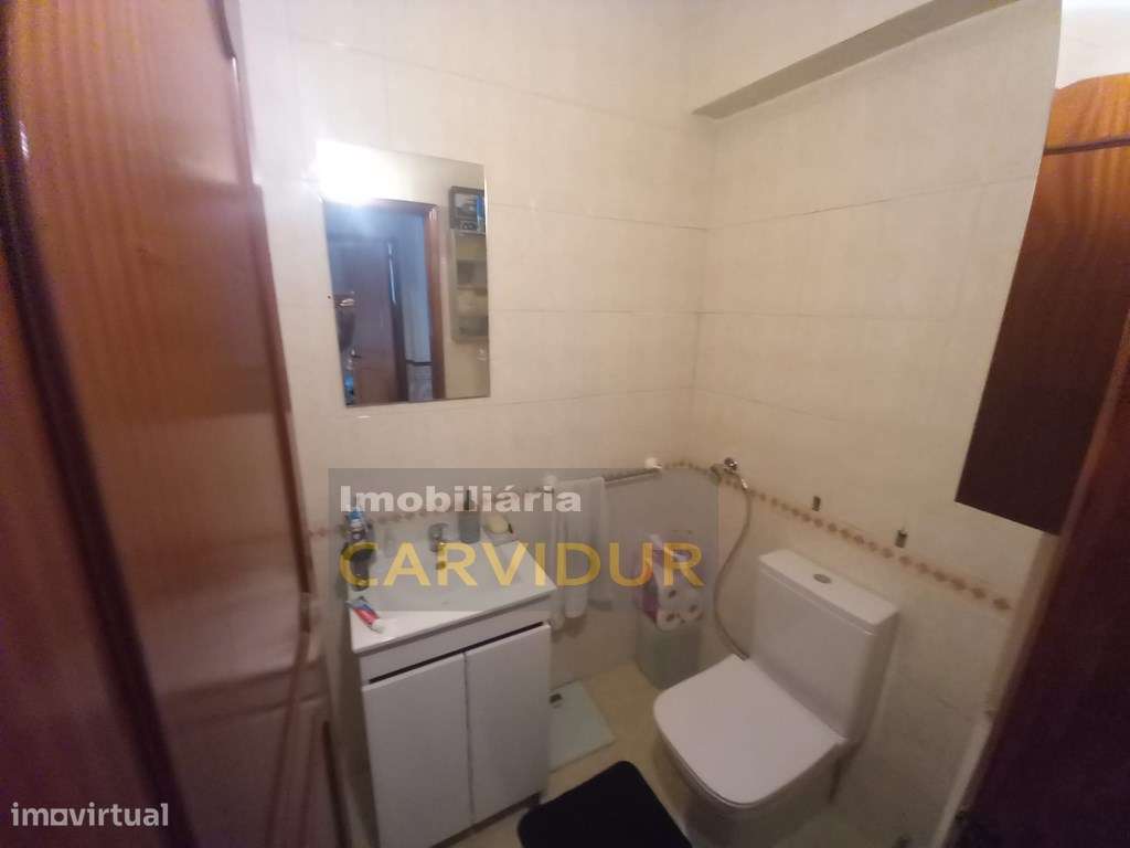 Alto do Seixalinho T3 1ºandar com elevador e arrecadação-16