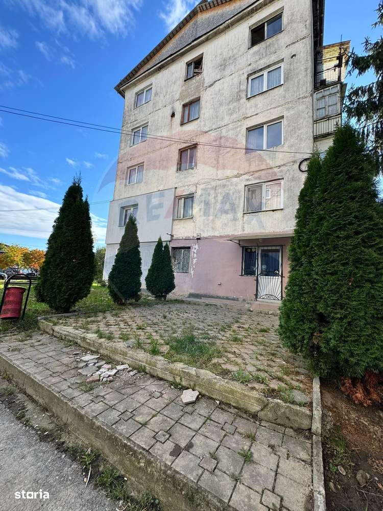 Spațiu comercial de 35mp de vânzare în zona Exterior Est - Imagine principală: 2/7