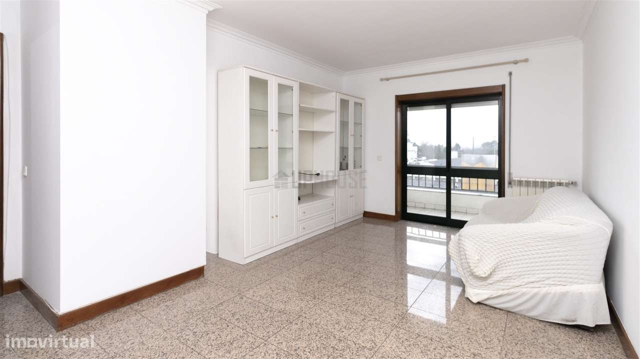 Apartamento T2 em Repeses - Grande imagem: 4/14
