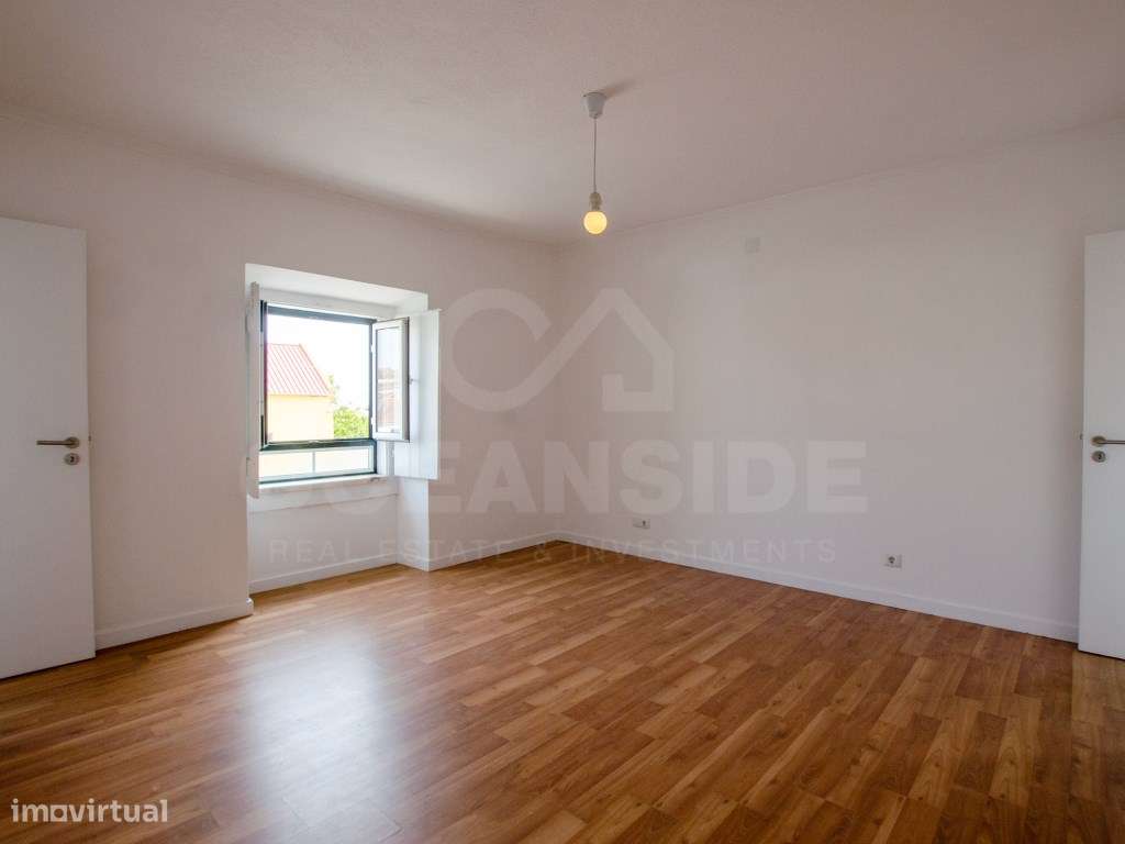 T2 no centro de Porto Salvo - Grande imagem: 2/18