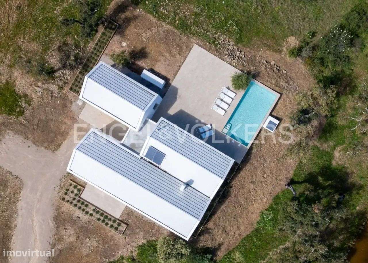 Villa com 3 quartos em empreendimento turístico - Grande imagem: 5/27