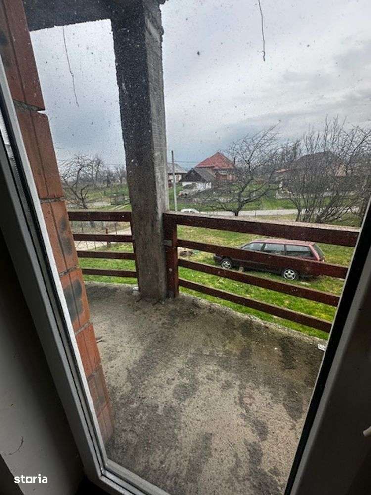 SATU NOU DE JOS, casa D+P+E 300mp , cu teren 21ari! - Imagine principală: 5/13