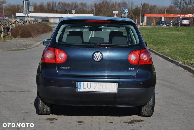 Volkswagen Golf V 1.4 FSI Comfortline - 16