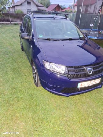 Dacia Sandero 1.2 16V 75 Laureate - 1