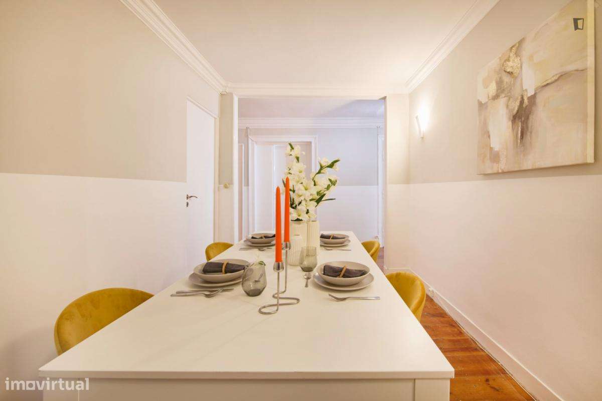 Quarto - localizado em Santos Lisbon - Grande imagem: 3/10