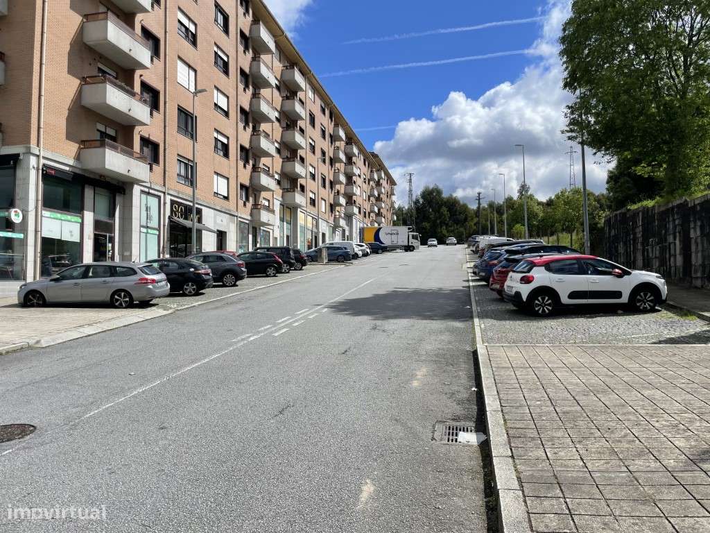 APT T1 | VARANDA | LUGAR DE GARAGEM | ERMESINDE | VALONGO-14