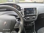 Peugeot 2008 1.2 Pure Tech Signature - 7