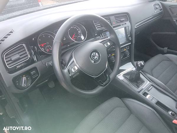 Volkswagen Golf 1.6 TDI DPF BMT Highline - 22