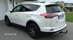 Toyota RAV4 - 4