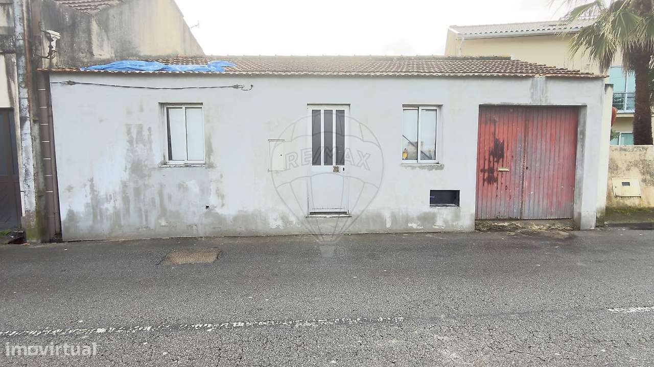 Moradia T2 para venda - Grande imagem: 2/7