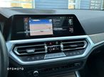 BMW Seria 3 330i xDrive Sport Line - 26