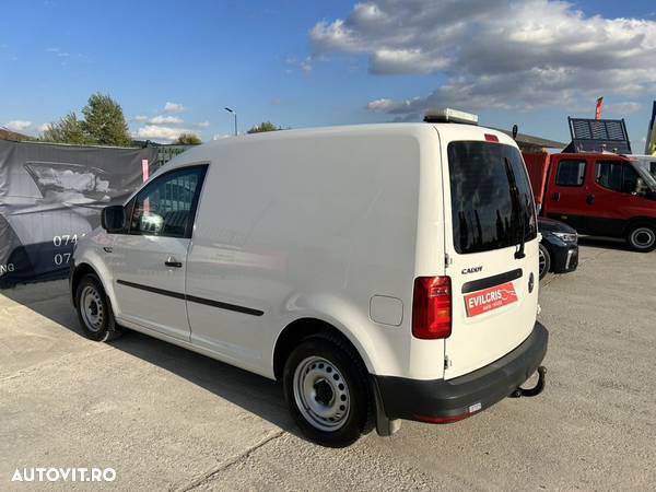 Volkswagen Caddy 2.0 TDI DSG - 15