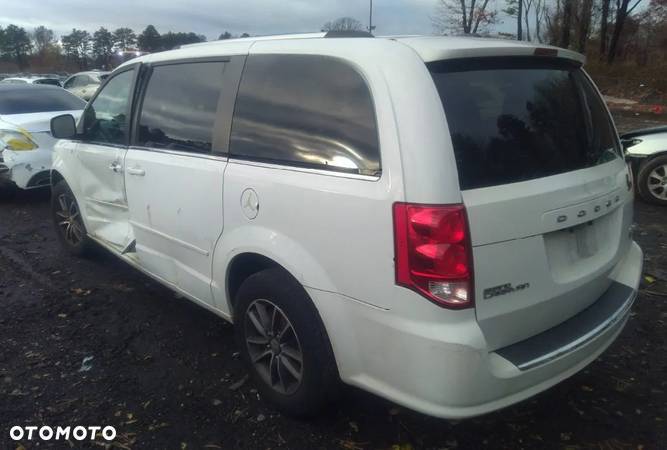 Dodge Grand Caravan 3.6 R/T - 3