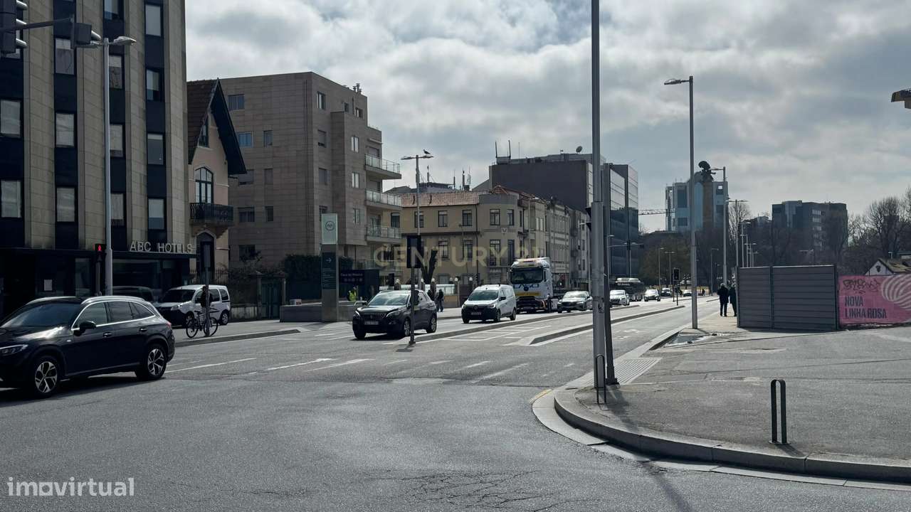T2+1 na Av. de França – Porto | Junto ao Metro-26