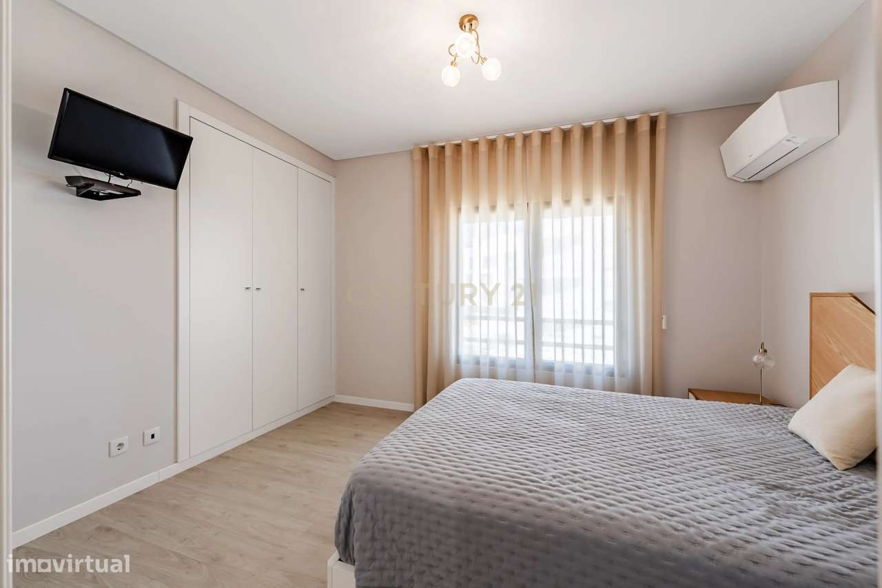 Excelente Apartamento T3+1 Duplex na Quinta da Fábrica, Vale de Milhaç-33