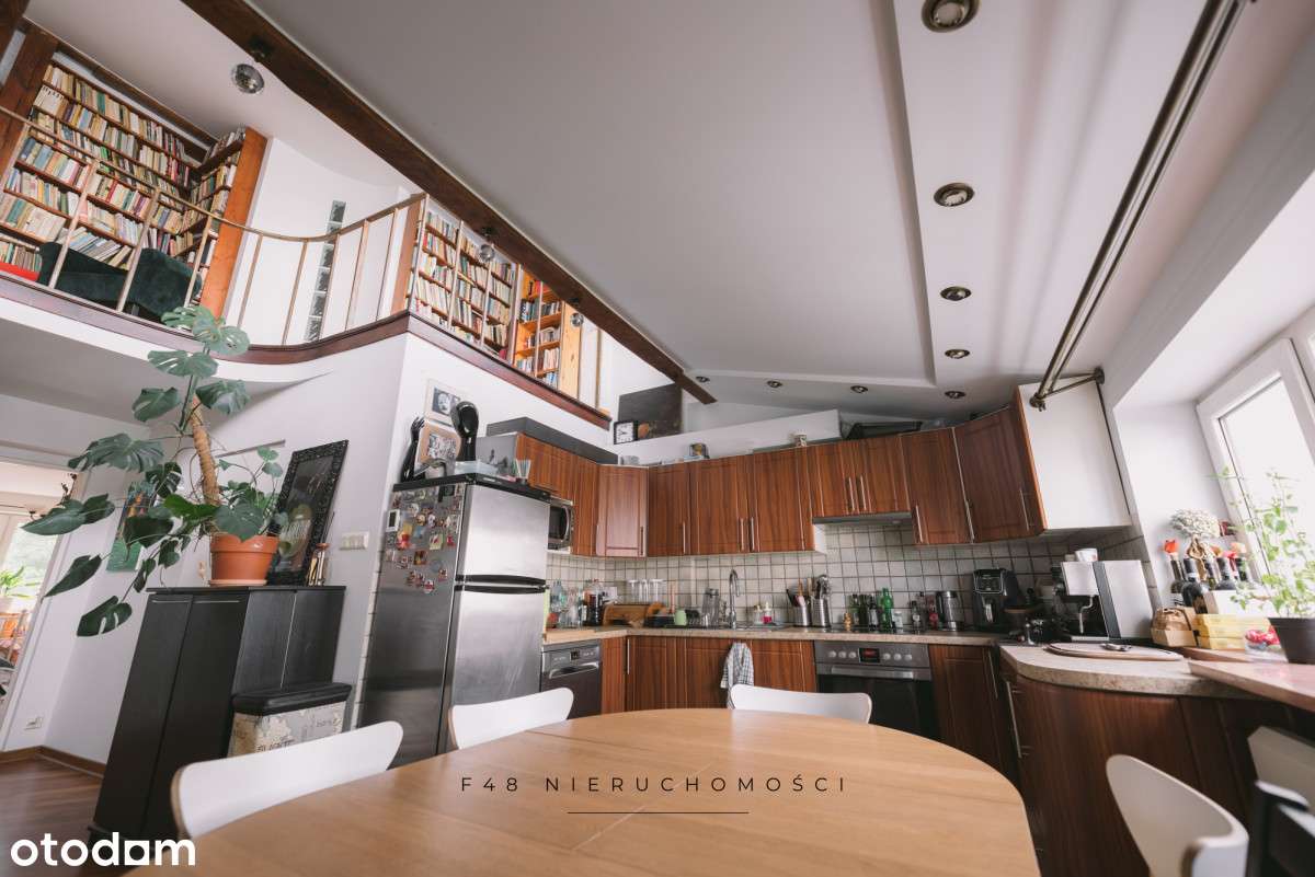 Dwupoziomowy Apartament na Starej Saskiej Kępie-19