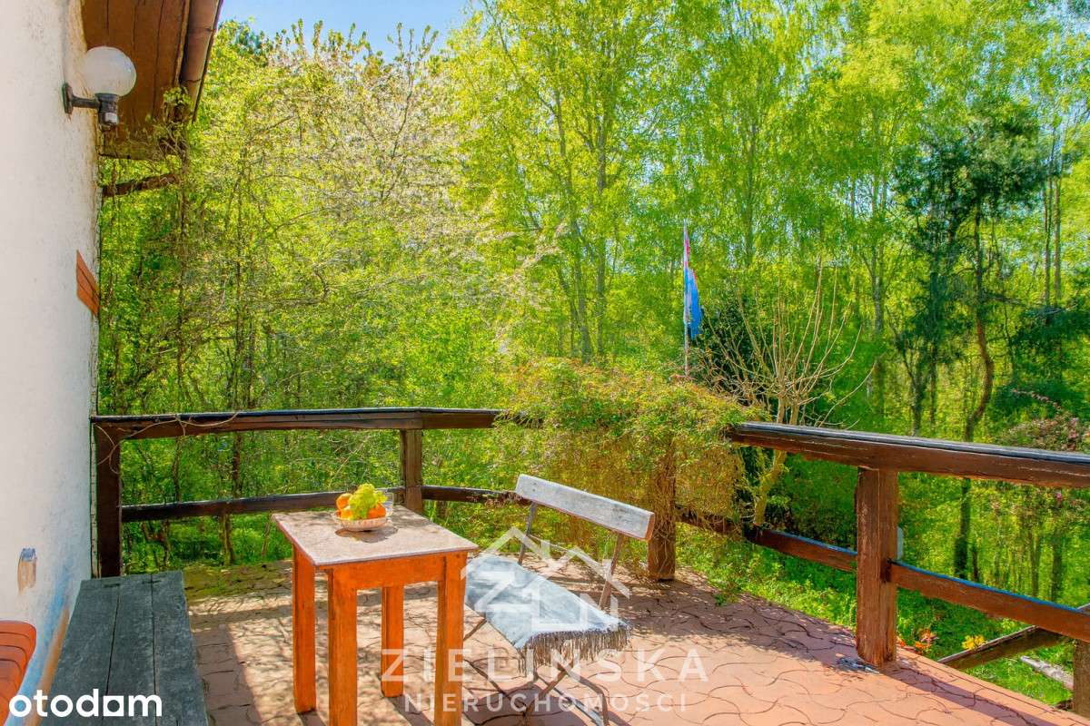 Przestronny dom z pięknym ogrodem-6