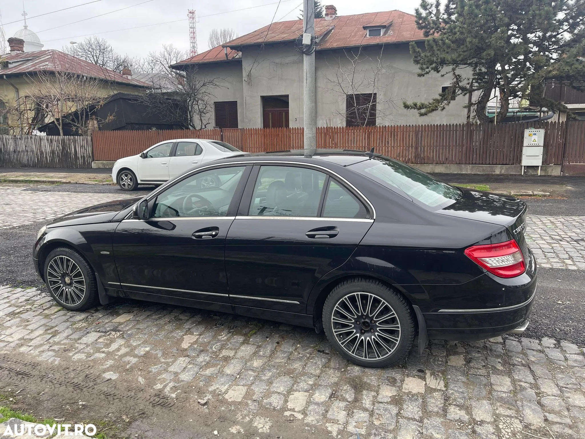 Mercedes-Benz C 320 CDI DPF 4Matic 7G-TRONIC Avantgarde - 22