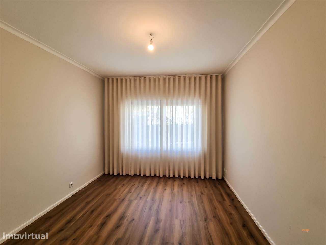 Apartamento T3 com piscina, varanda e ar condicionado-18