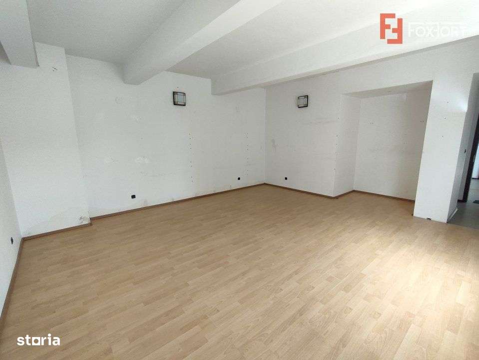 Spatii de inchiriat pentru birouri sau depozitare zona Iosefin - ID C5 - Imagine principală: 4/19