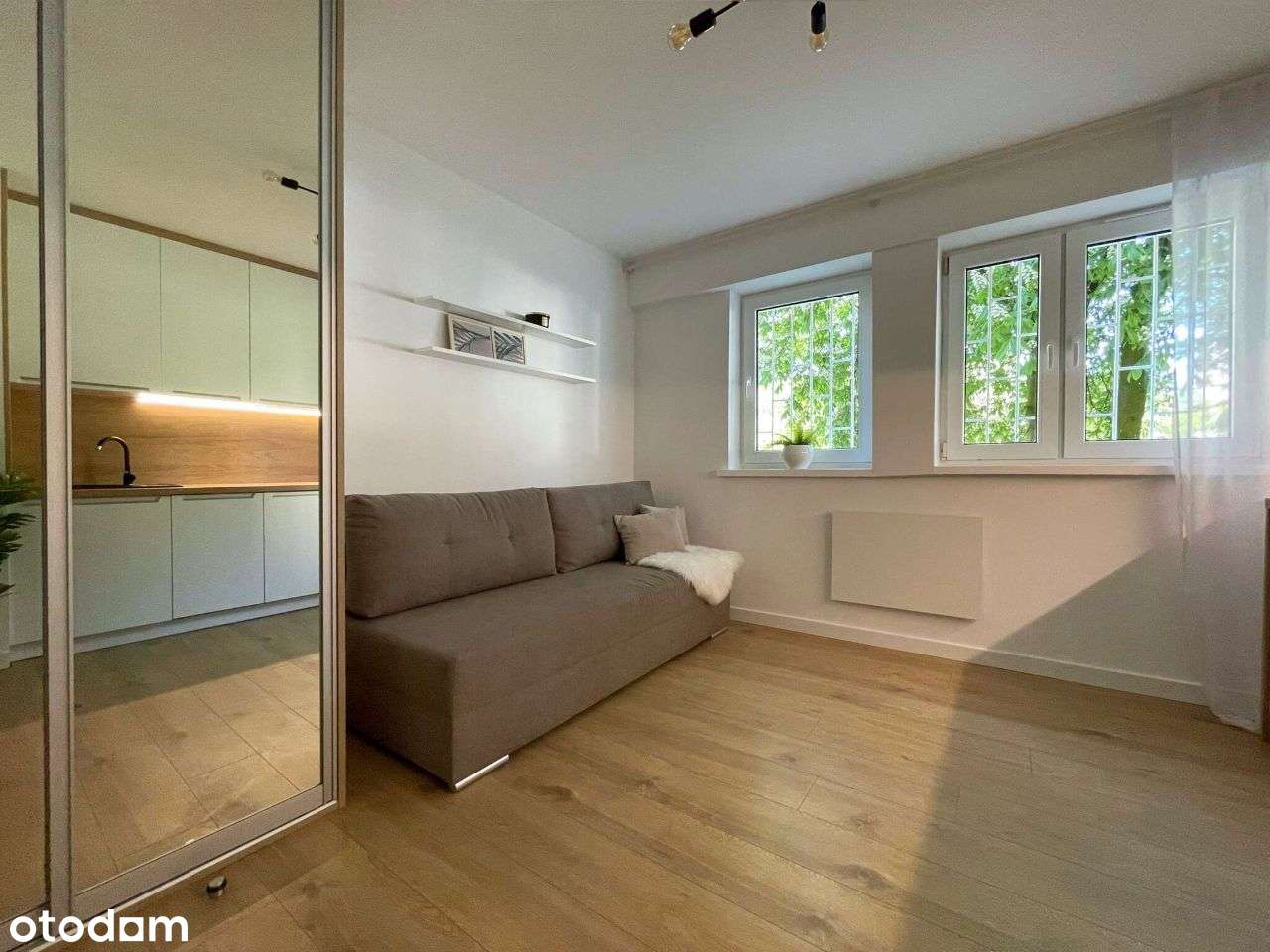 METRO, park, kawalerka - Pełny obrazek: 2/11