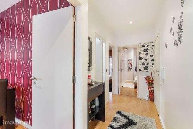 Apartamento T2 renovado, situado na freguesia de Real-7