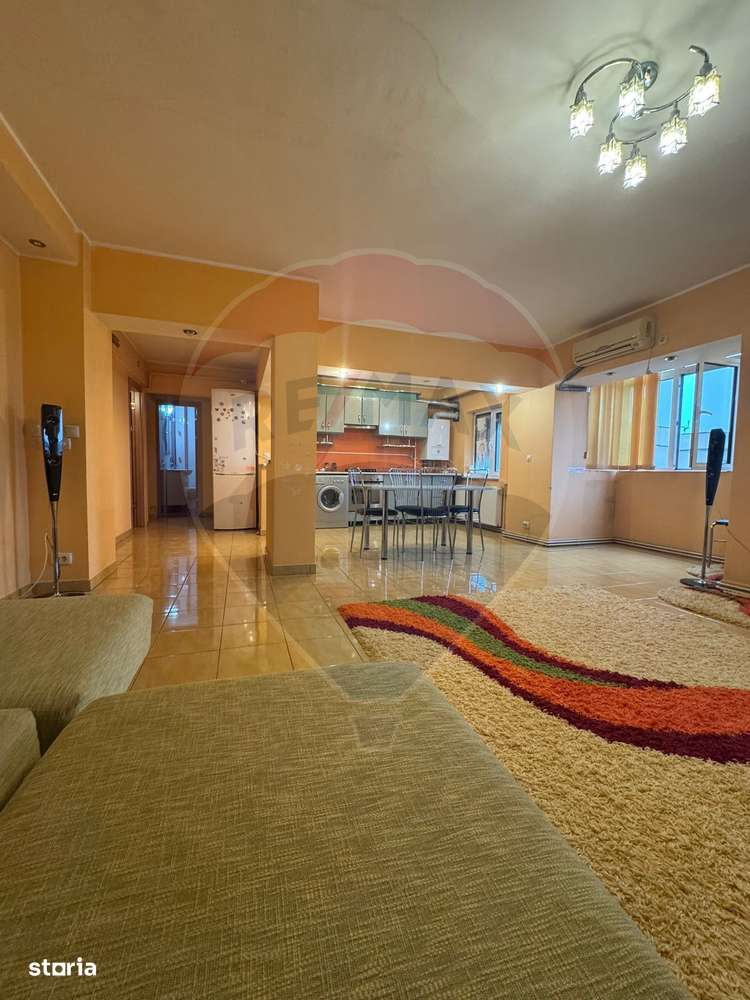 3 decomandate spatios, liber, central, Infratirii, Mc Donalds-1