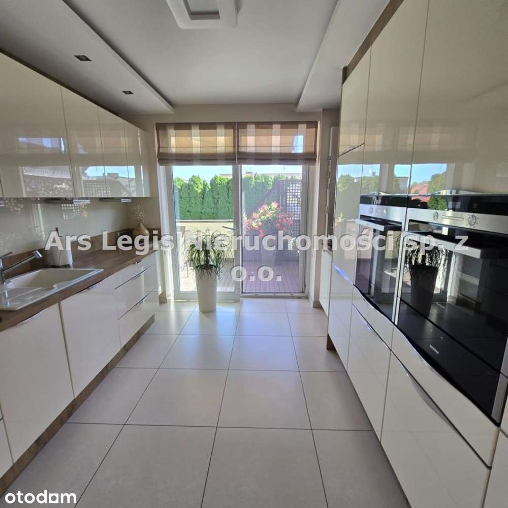 Dom, 200 m², Turek-10