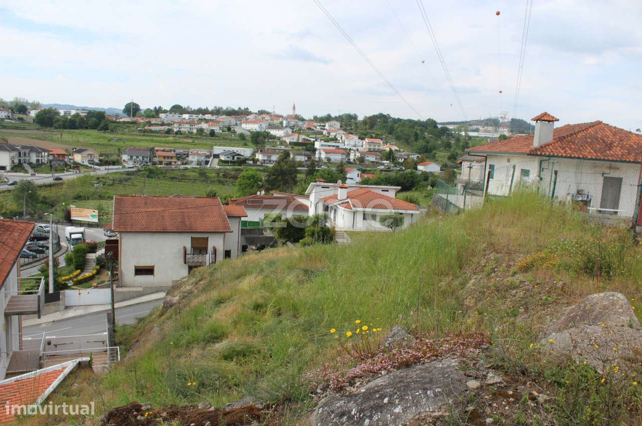 Lote de terreno Nº 27 com 1000 m2, em Gondar, Guimarães. - Grande imagem: 4/9
