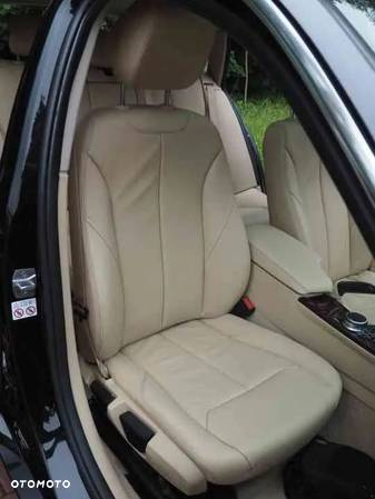 BMW Seria 3 318i Luxury Line - 21