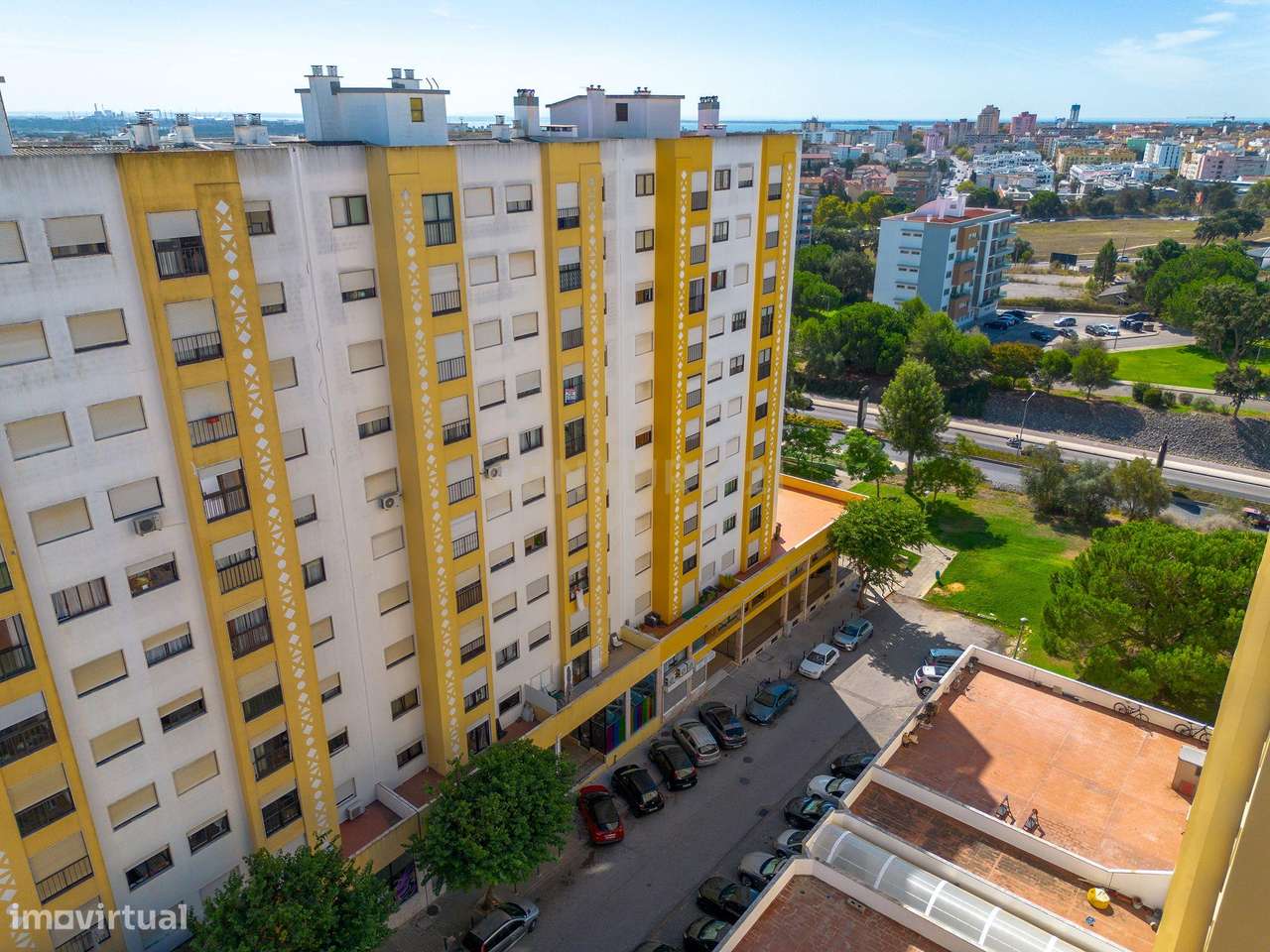 Apartamento T3 em Setúbal-41