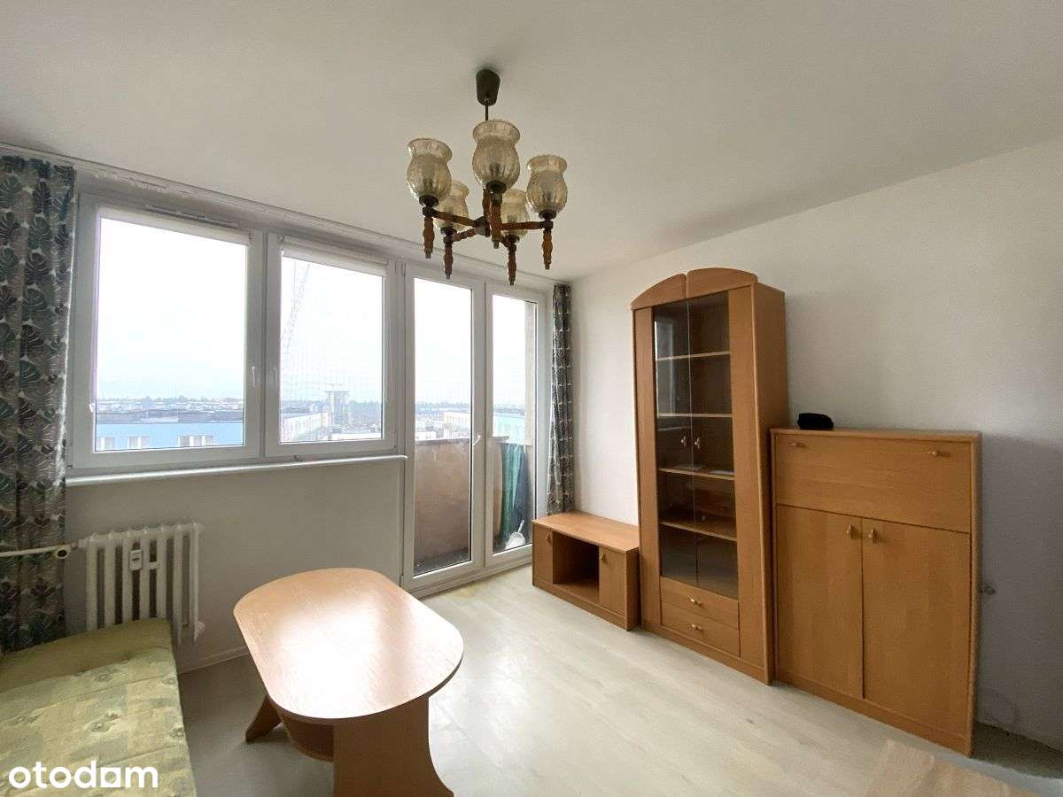 Kawalerka/  winda/ 19 m2 Potulicka-0