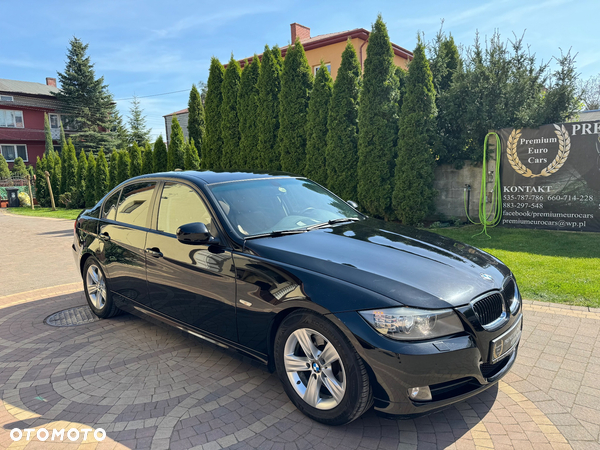 BMW Seria 3 320d Efficient Dynamics Luxury Line - 4