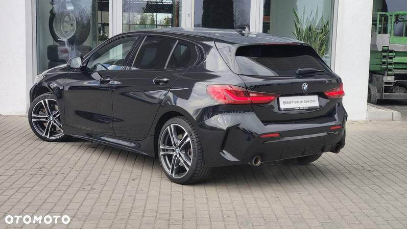 BMW Seria 1 120i M Sport - 4