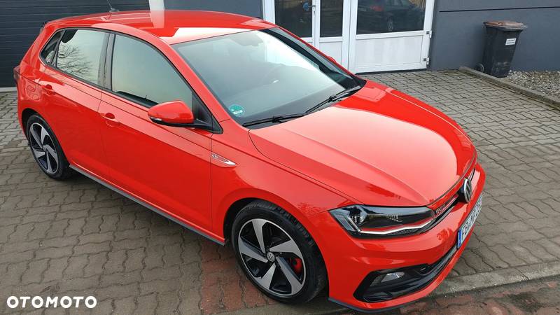 Volkswagen Polo 2.0 TSI DSG GTI - 7