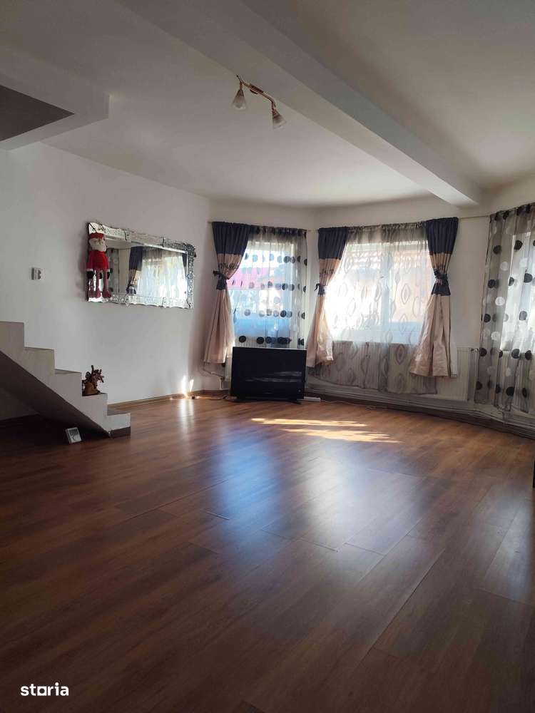 Bradesti, Casa P+M, 1482 mp teren - Imagine principală: 4/10