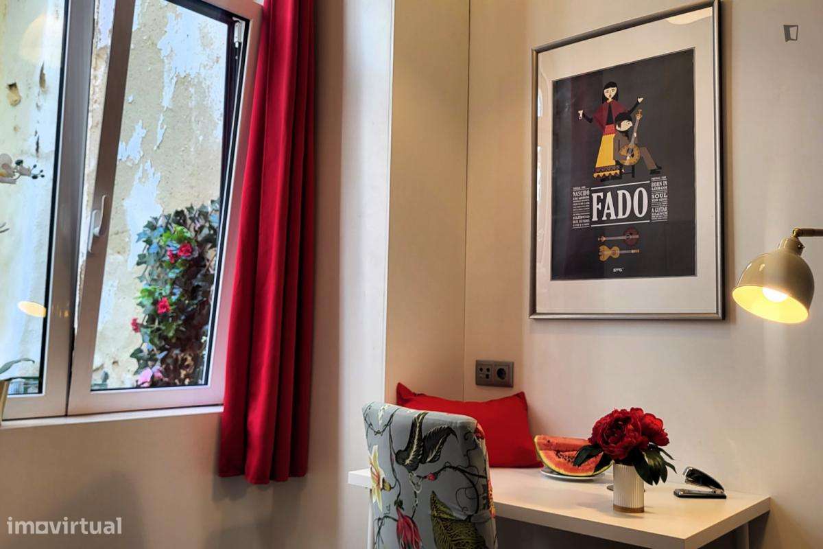 Quarto - localizado em Baixa Lisbon - Grande imagem: 5/7