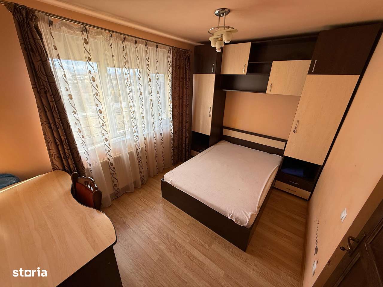 V. Babes - Ap. 3 camere, et. intermediar, mobilat si utilat-7