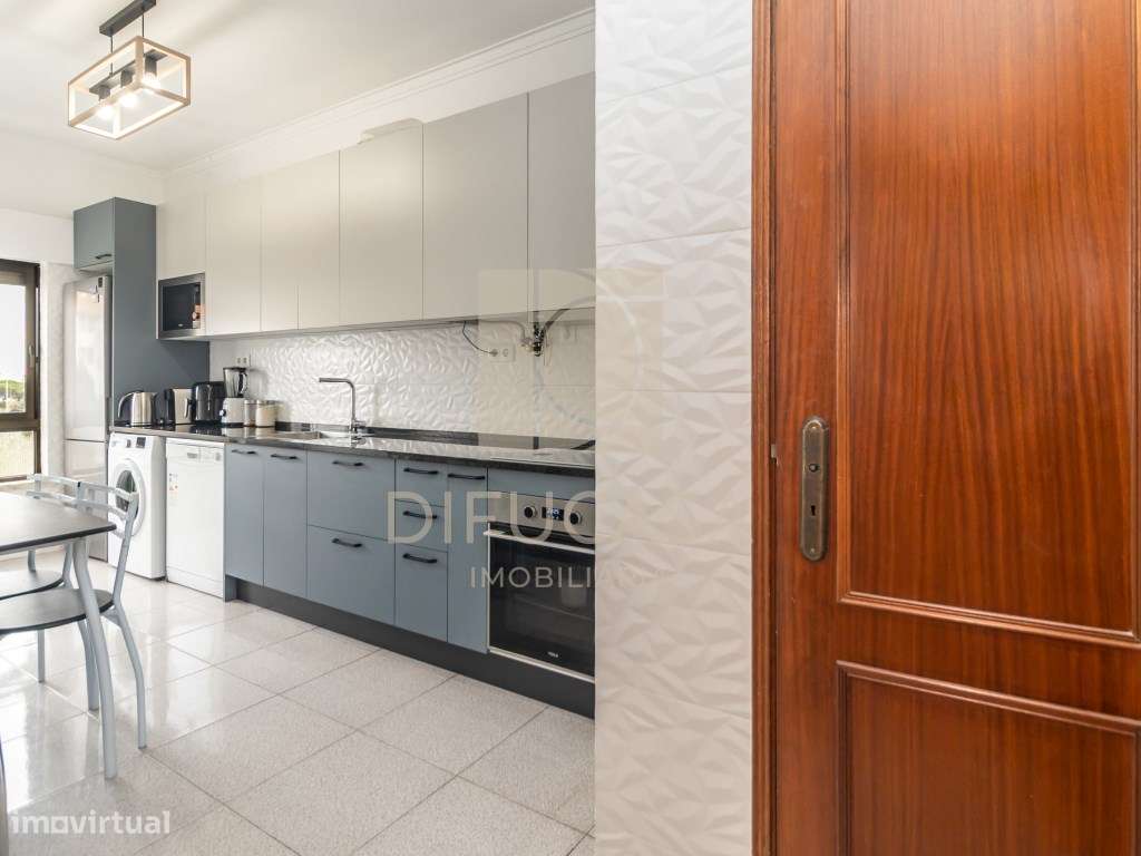 R260_Apartamento T3 Central no Feijó-6