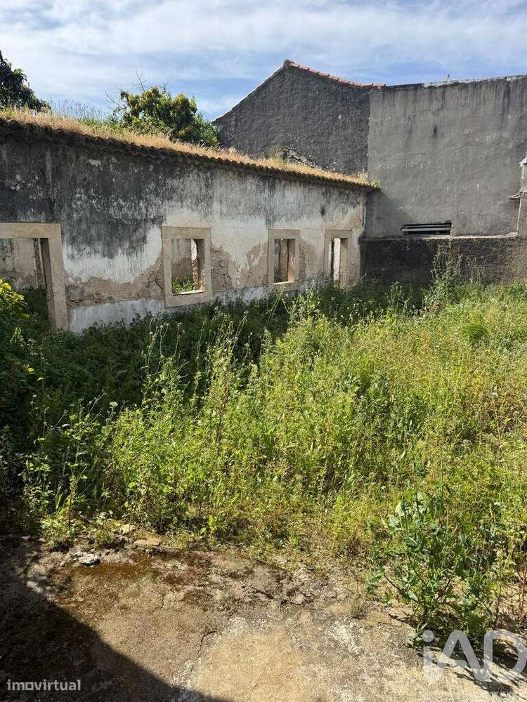 Prédio em Malhou, Louriceira e Espinheiro de 340 m2 - Grande imagem: 2/23