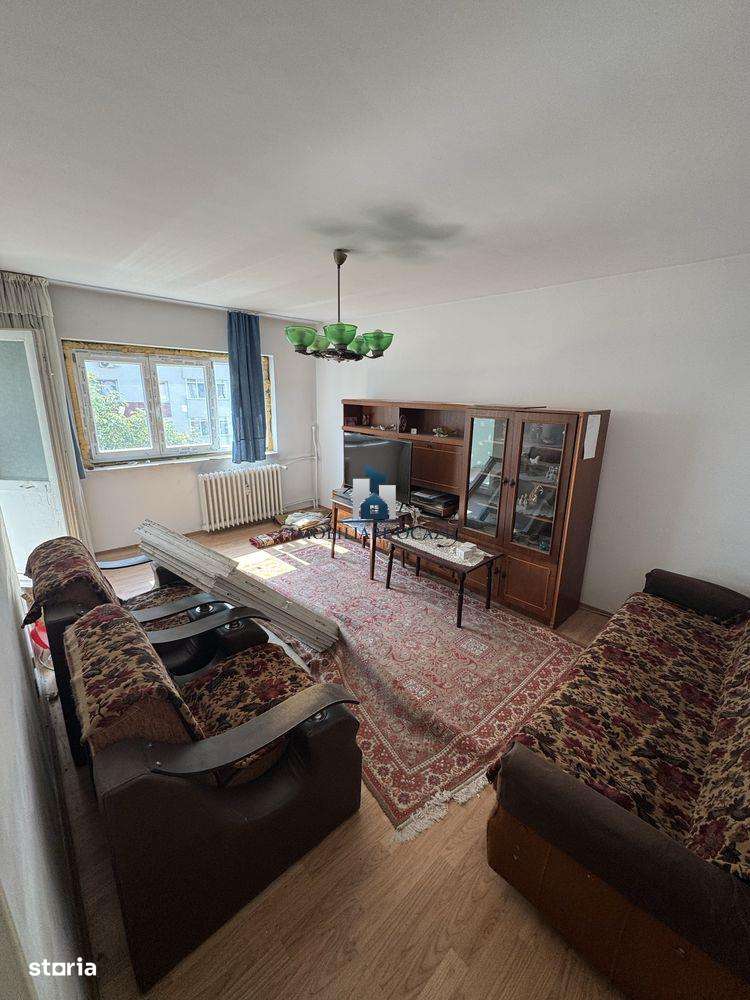 Apartament 3 camere Decomandate Aparatorii Patriei-Panselelor-0