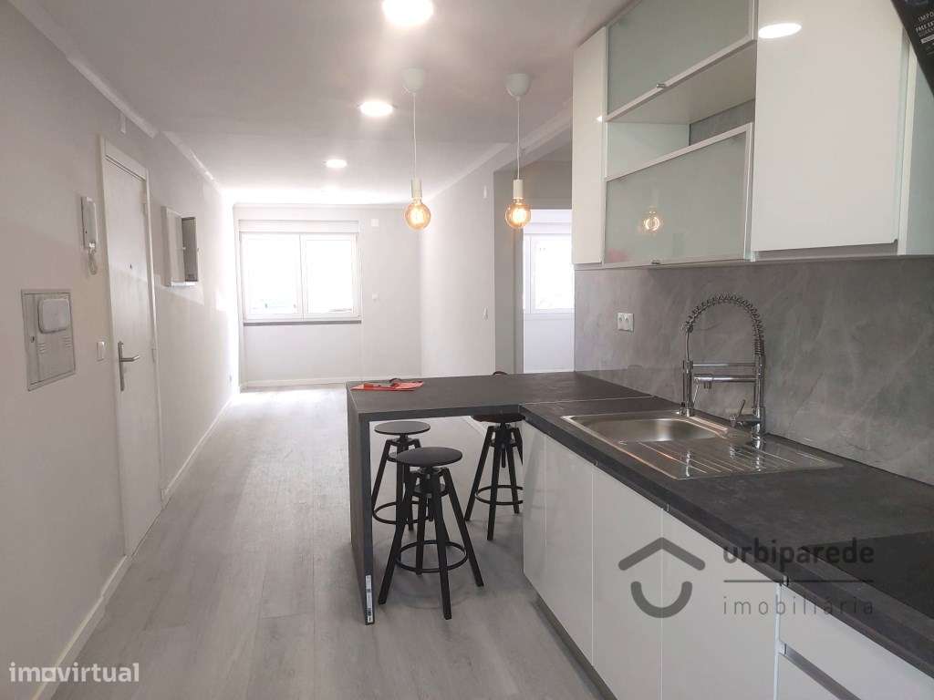 Apartamento T2 em Benfica perto do Colombo.-8