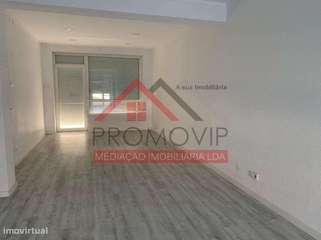 T3 centro de Santo Tirso - Grande imagem: 3/7