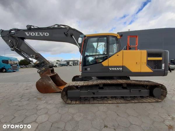 Volvo EC220el - 5