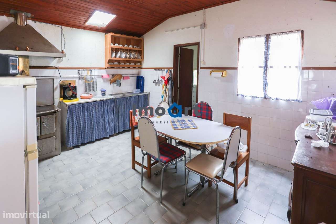 Quinta/Moradia em Pedra com 5.500 m² de Terreno em Fornelos – Ponte-25
