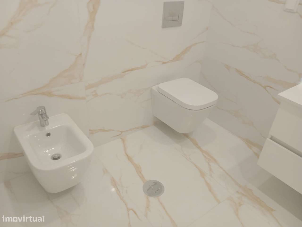 Excelente apartamento T2 novo em Santa Maria da Feira-10