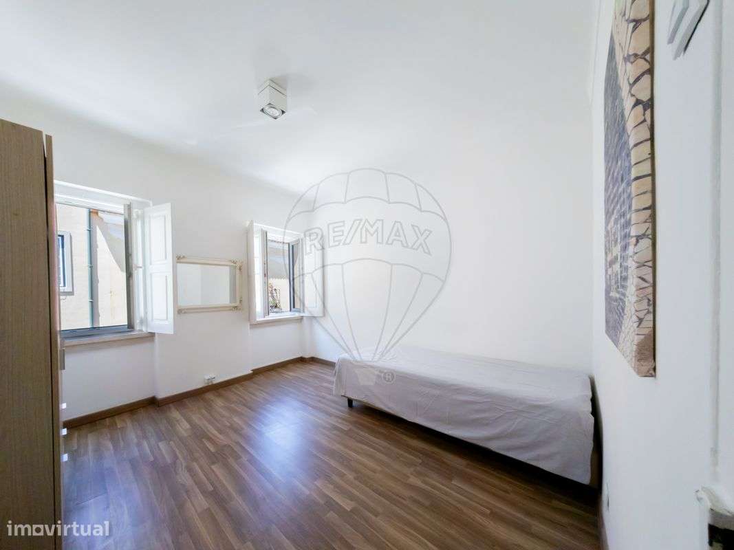 Moradia T6 para venda - Grande imagem: 3/47